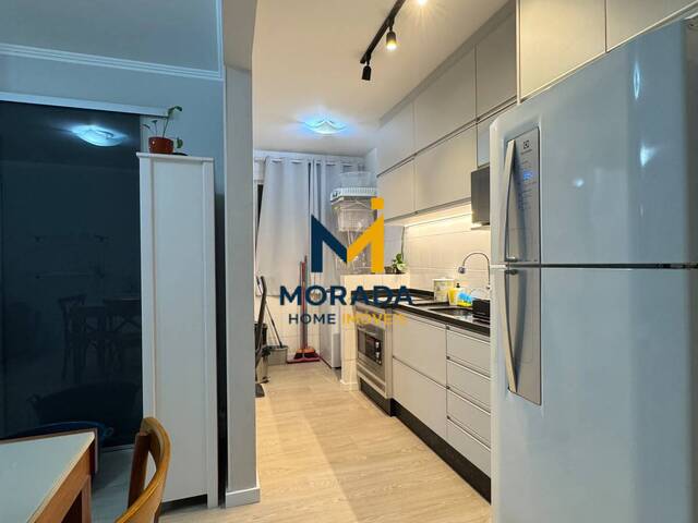 Apartamento para Venda em Joinville - 5